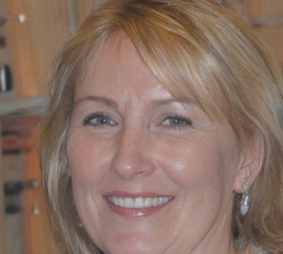 Portrait de Camille Béraud, formatrice en optimisation financière